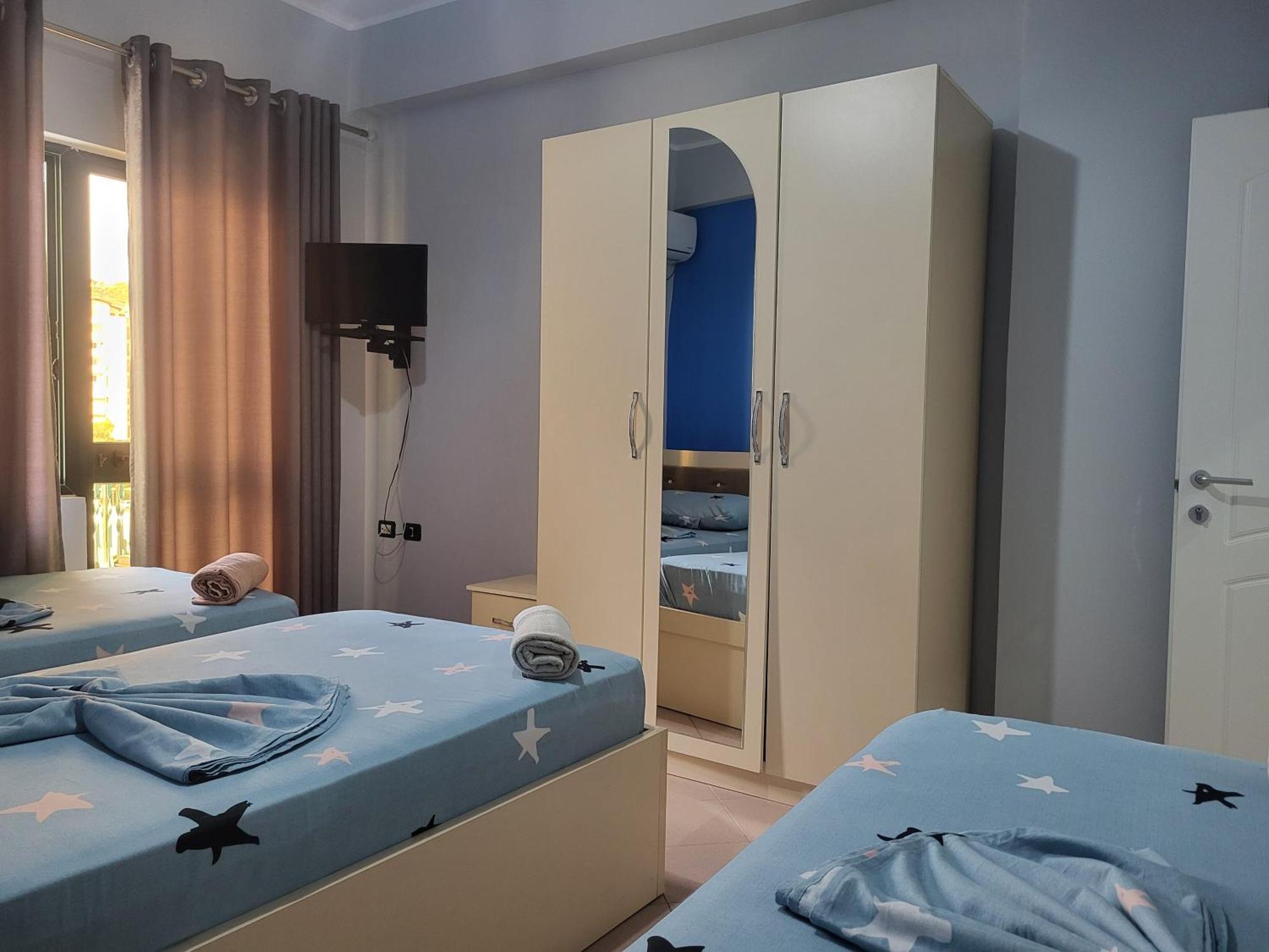 Hotel Europa Lezha Kültér fotó