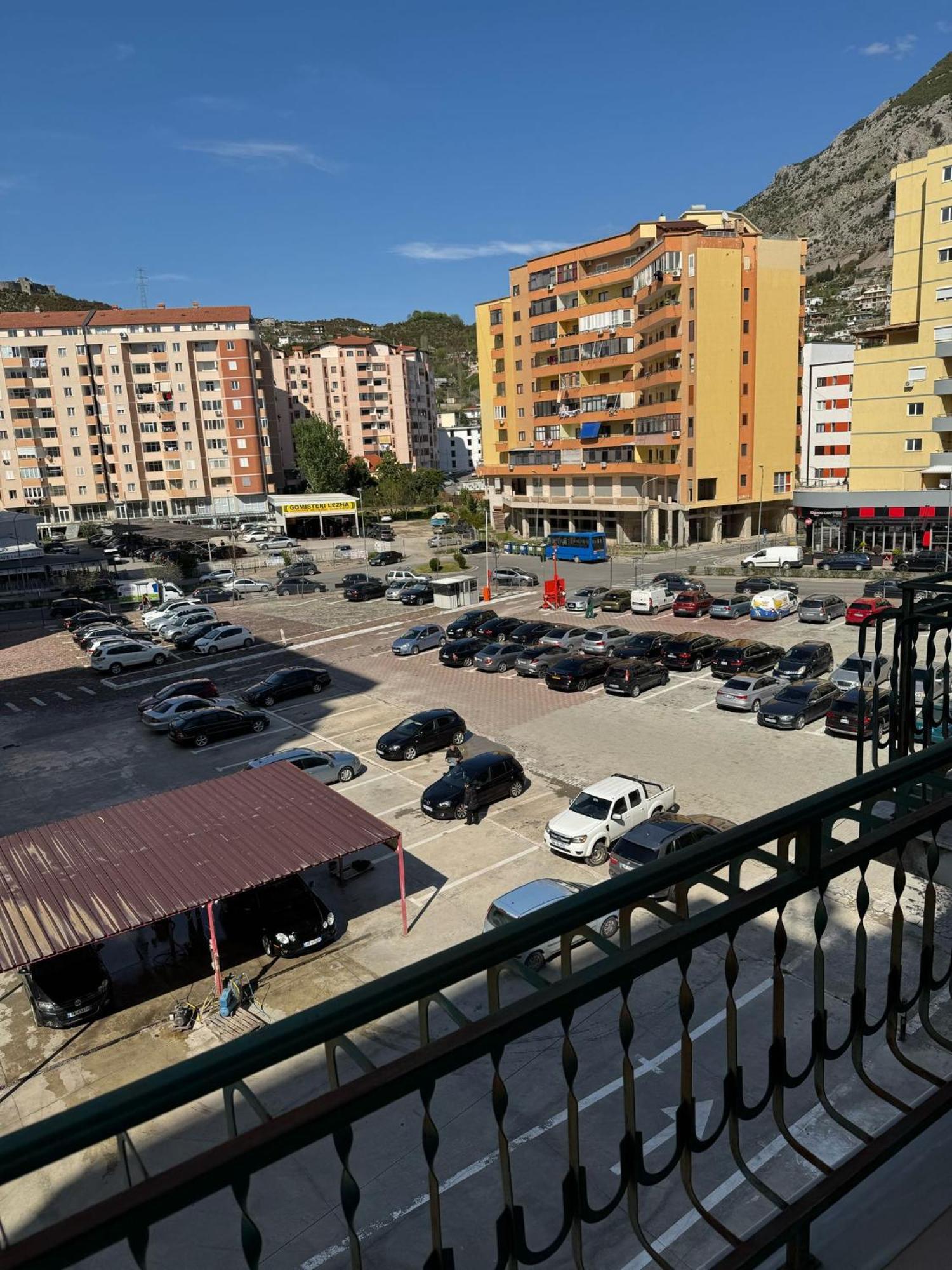 Hotel Europa Lezha Kültér fotó