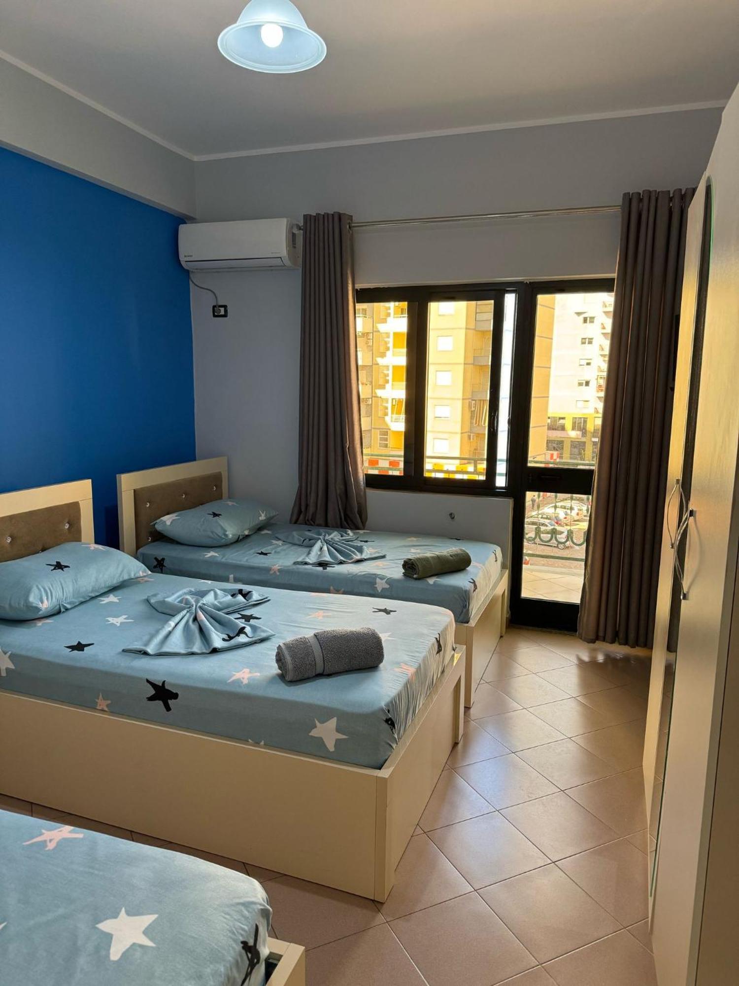 Hotel Europa Lezha Kültér fotó