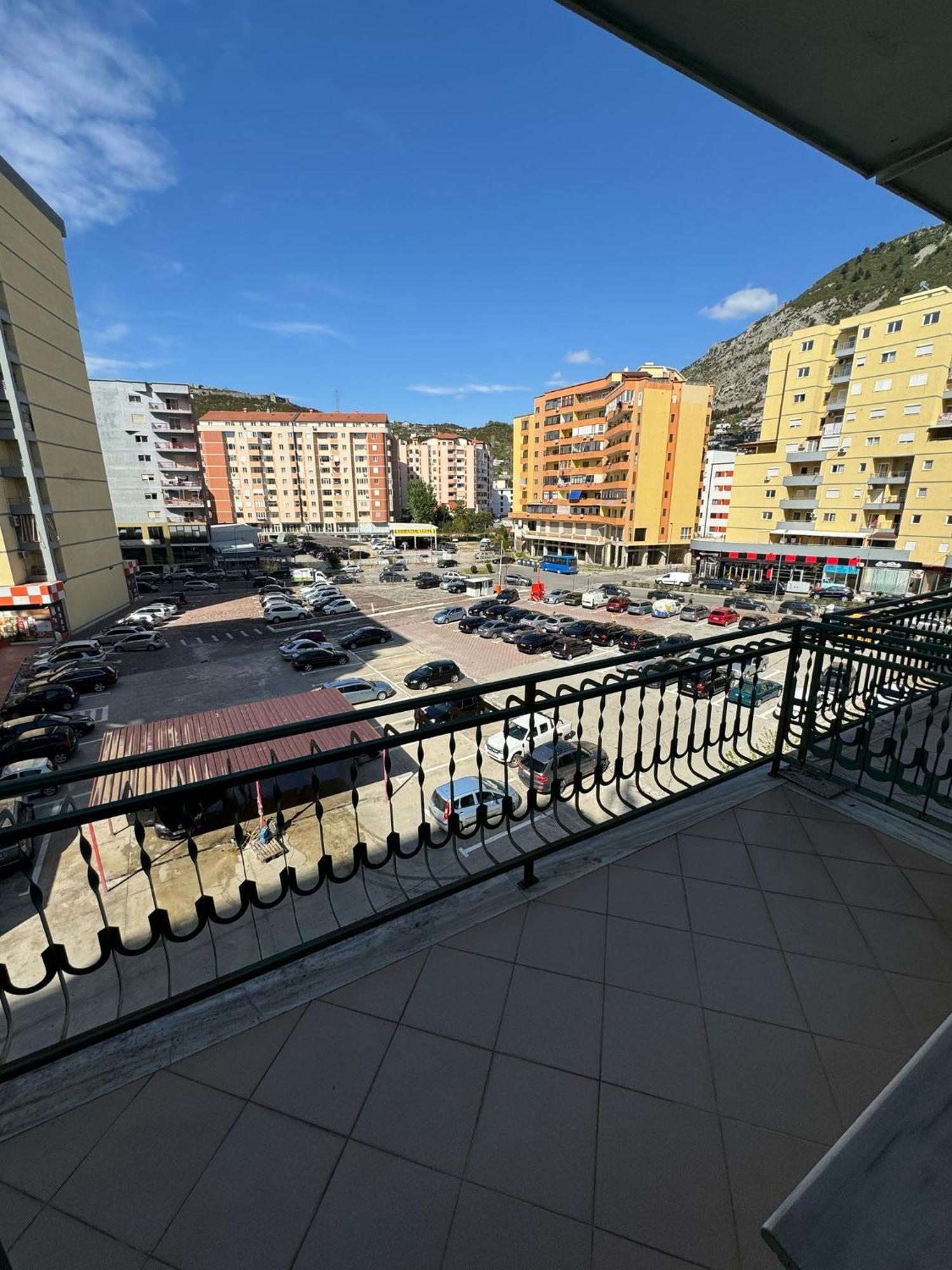 Hotel Europa Lezha Kültér fotó